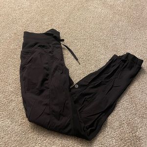 Lululemon dance studio mid-rise joggers